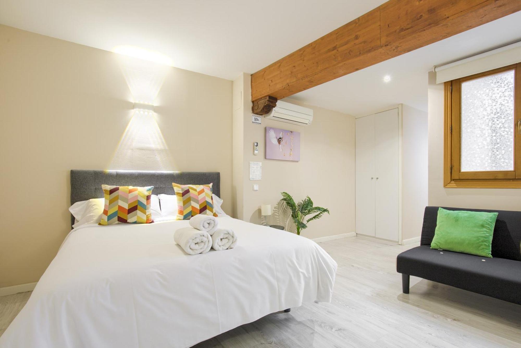 Apartamentos Ryc Alcalá de Henares Exterior foto